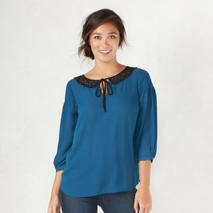 Lauren Conrad Disney SnowWhite XS Front Tie Blouse